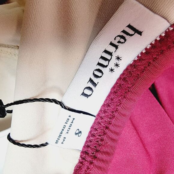 NEW Hermoza Red Marisa One-Piece Swimsuit SIZE 8. $128 Retail - Picture 7 of 10